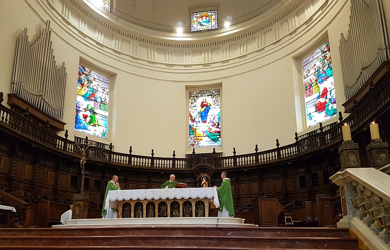 Parte Guelfa Assisi Pellegrinaggio 2017 Basilica Santa Maria degli Angeli Mons. Vasco Giuliani concelebra la Santa Messa