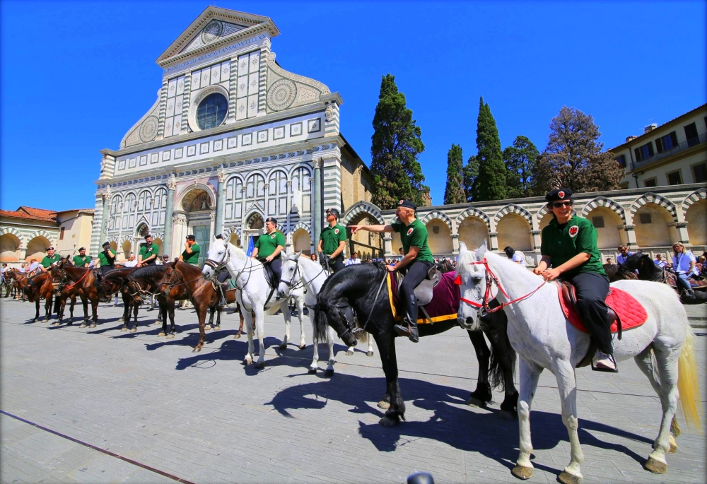 Parte Guelfa Fiorente urban horse trekking in Florence Italy