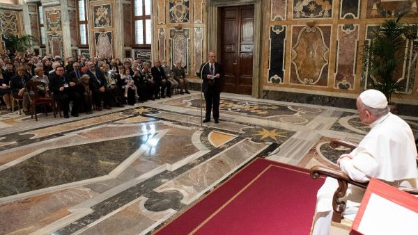 Parte Guelfa Papa Francesco stampa estera 18 Maggio 2019